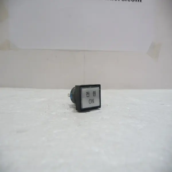 Push Button Switch, AL6-M, IDEC, Made in Japan